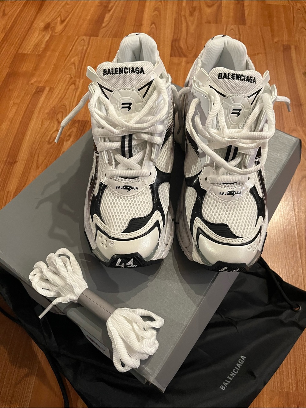 Balenciaga White/Black gradient Runners - Picture 2 of 4
